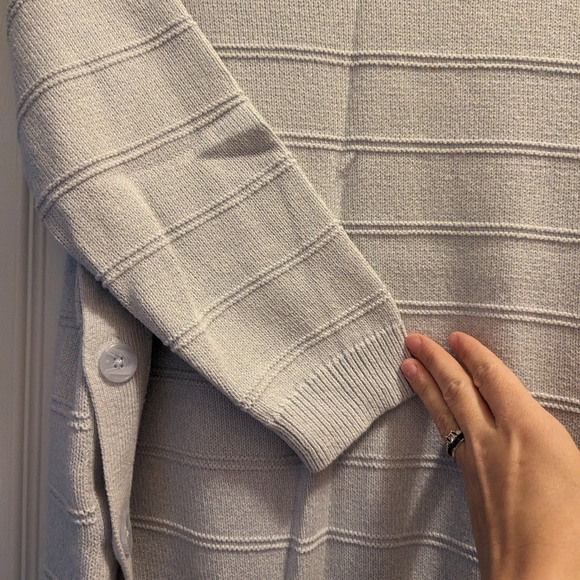 Two 3/4 sleeve sweaters from reitmans size M - Picture 6 of 12